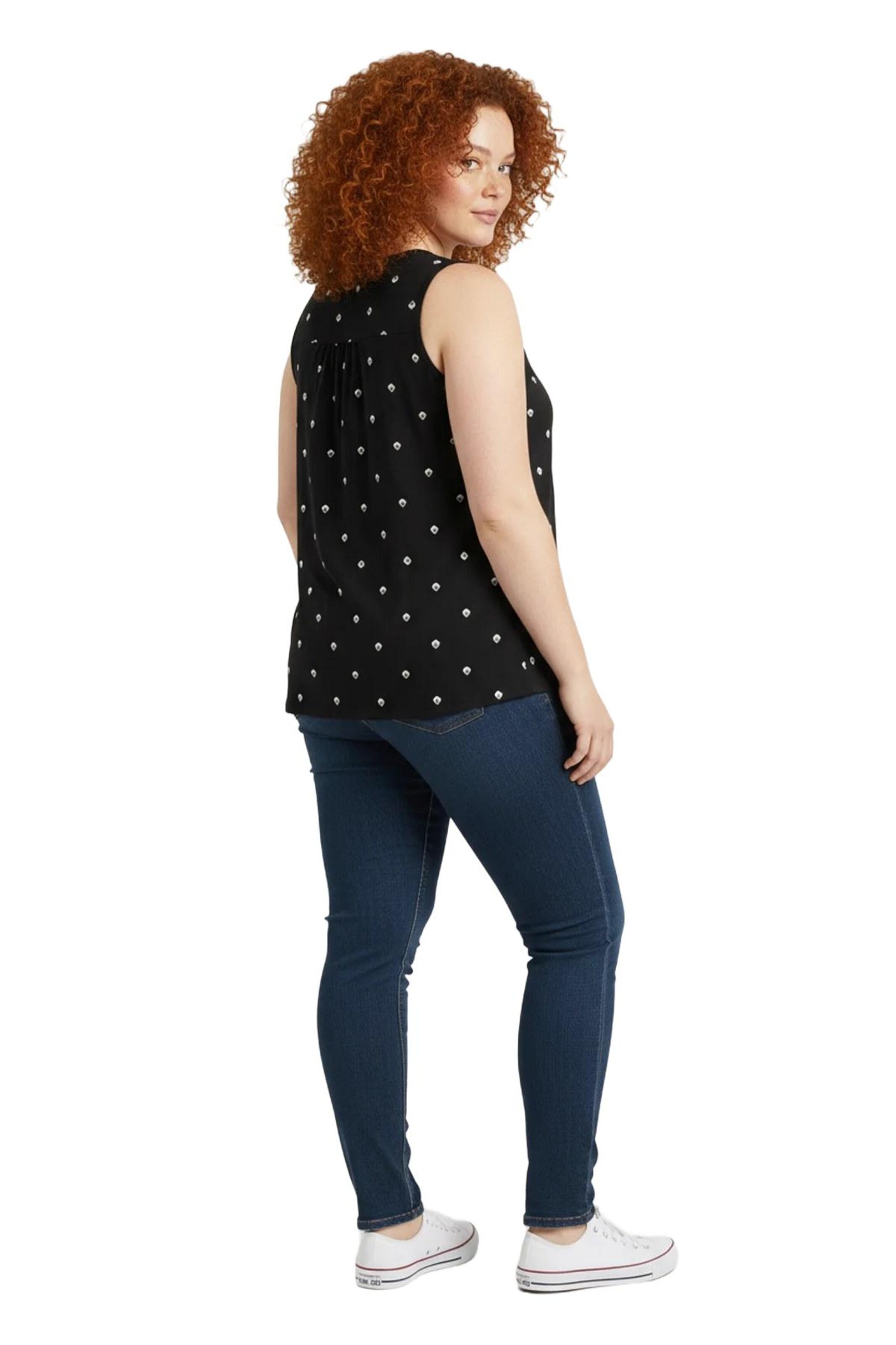 Shape Of You Top in Schwarz