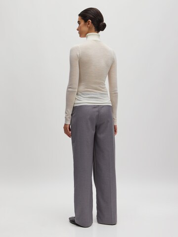 EDITED Pullover 'Hatti' in Beige
