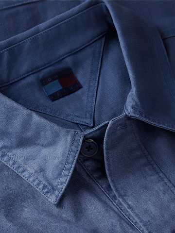 Veste mi-saison 'Essential' Tommy Jeans en bleu
