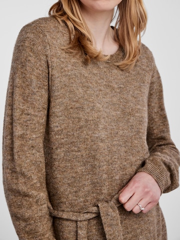 PIECES - Vestido de punto 'Juliana' en marrón