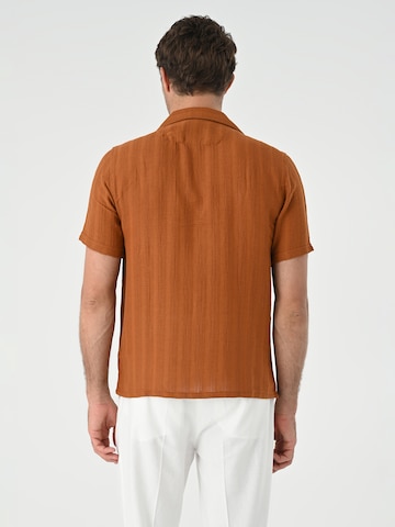 Antioch Regular fit Button Up Shirt in Brown