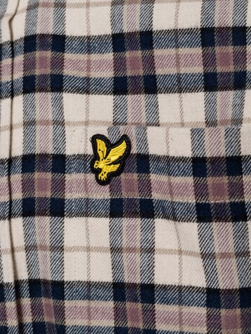 Lyle & Scott Regular Fit Skjorte i beige