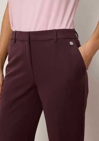 Tamaris Slim fit Pleated Pants in Red
