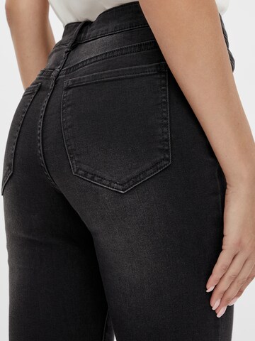 VILA Skinny Jeans in Schwarz