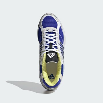 ADIDAS ORIGINALS Matalavartiset tennarit 'Response Cl' värissä valkoinen