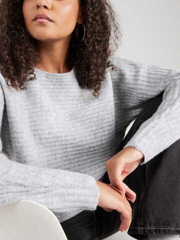 ABOUT YOU Sweater 'Vanessa' in Grey