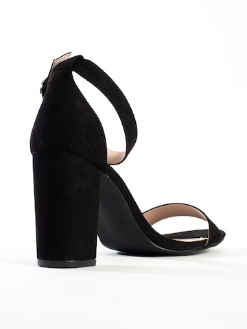 Celena Sandals in Black
