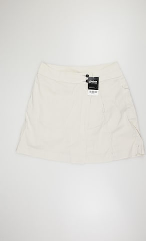 Arcteryx Shorts in S in White: front