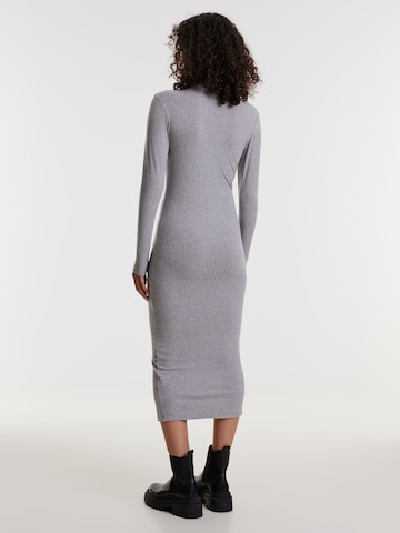 EDITED Dress 'Lacie' in Grey