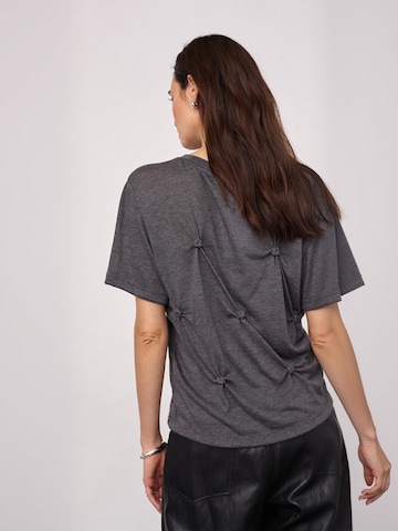 Top ' TaniaCC ' di co'couture in grigio: dietro