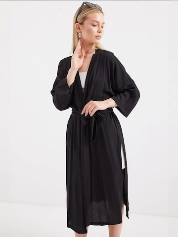 Kimono di Bigdart in nero: frontale