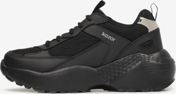 Sneaker bassa di Kazar in nero: frontale