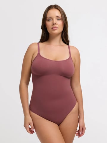 Body modelant 'Cami Sculpting Bodysuit with String' cfab en violet