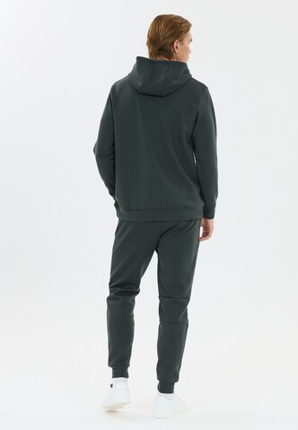 Virtus Sweatshirt 'Taro V2' in Grün