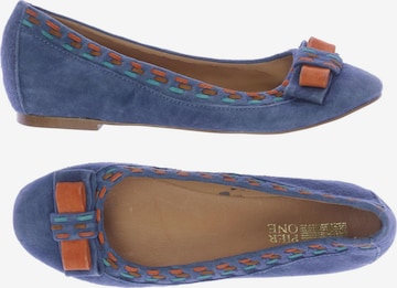 Pier One Flats & Loafers in 37 in Blue: front