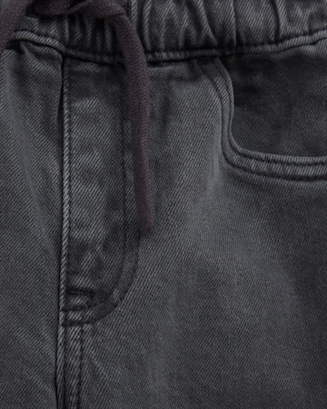 WE Fashion Loosefit Jeans i grå