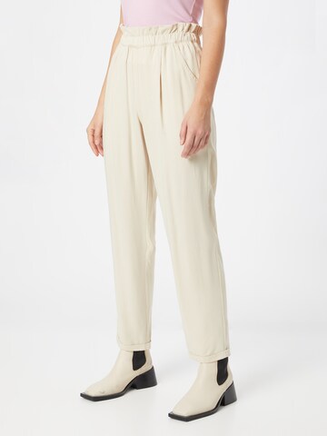Dorothy Perkins Regular Pleat-front trousers in Beige: front