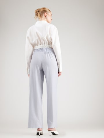 ABOUT YOU Wide leg Pleat-Front Pants 'Jamie' in Blue
