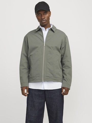 Veste mi-saison JACK & JONES en vert : devant