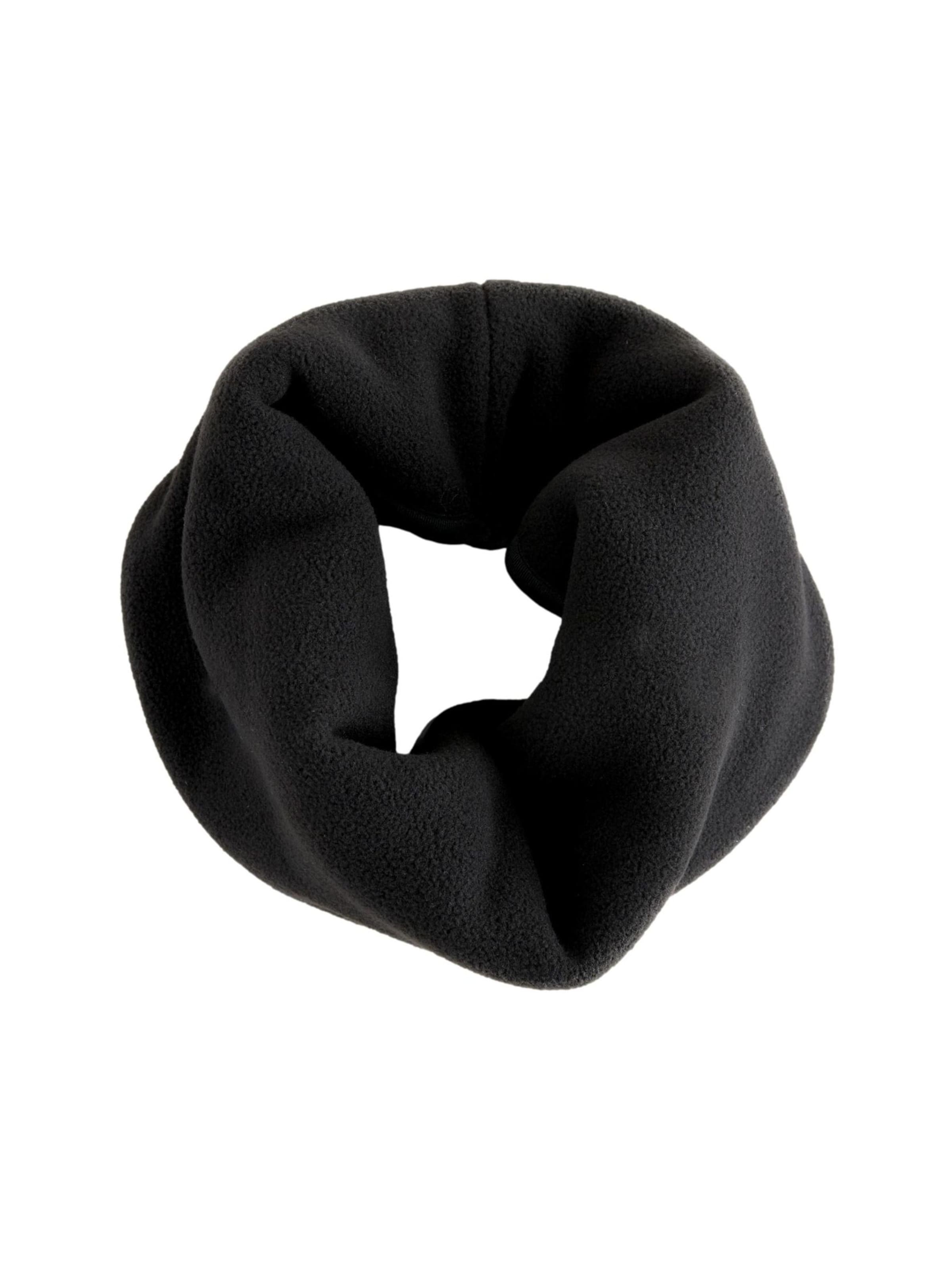 melns Next Šalle: no priekšpuses