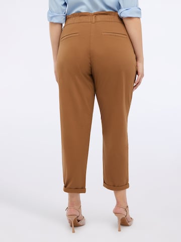 Fiorella Rubino Regular Broek in Bruin