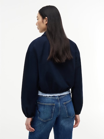 Tommy Jeans Between-season jacket in Blue