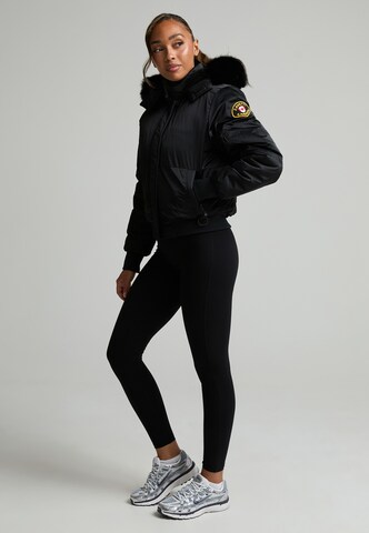Veste d’hiver 'OLIVIA ' Zavetti Canada en noir