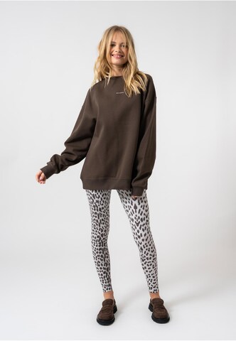 OH APRIL Sweatshirt in Bruin