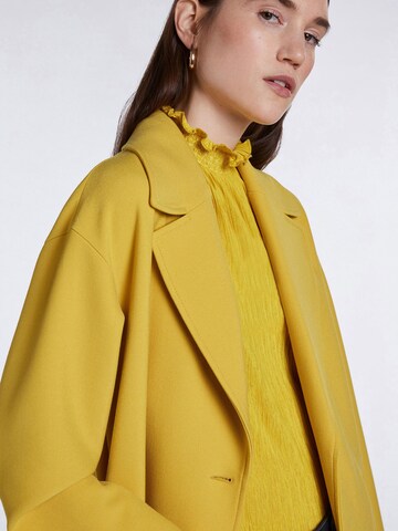 SET Between-seasons coat in Yellow