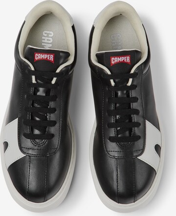 Sneaker bassa ' Runner K21 ' di CAMPER in nero