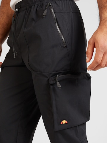 ELLESSE - regular Pantalón cargo 'Squadron' en negro