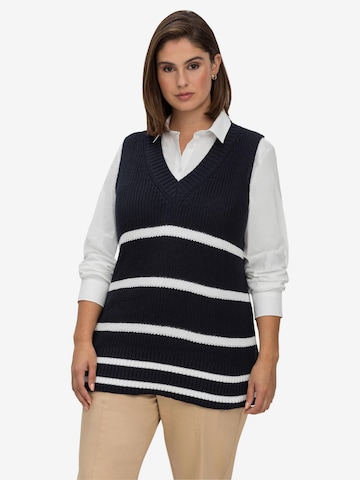 SHEEGO Knitted Vest in Blue: front
