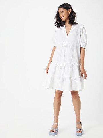 SISTERS POINT Dress 'ILTA' in White