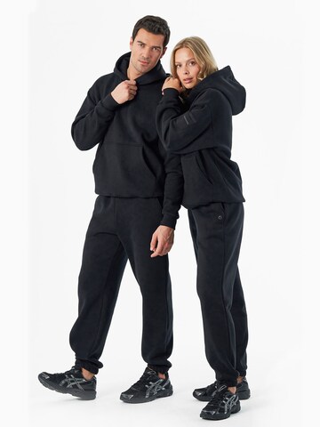 Organication Sweatshirt in Schwarz