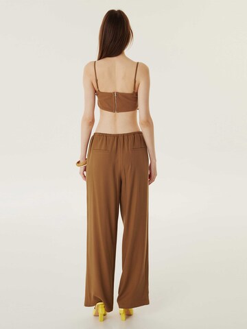 Twist Wide Leg Hose in Braun