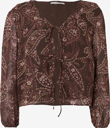 Bluză de la Abercrombie & Fitch pe maro: față