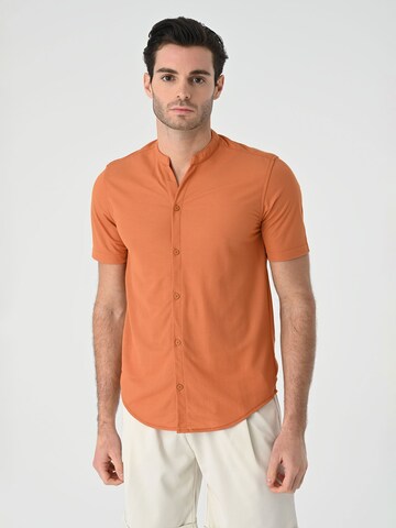 Antioch Regular fit Button Up Shirt in Orange: front