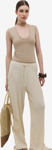No Matter What Regular Trousers in Beige: front
