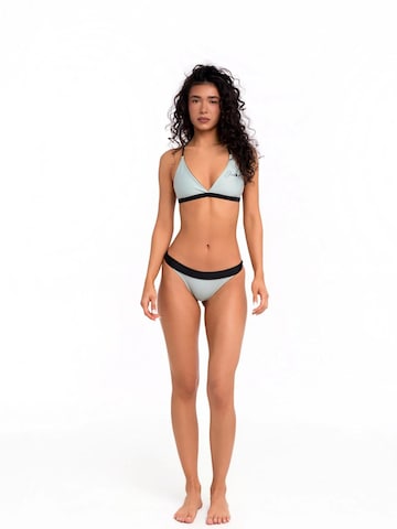 Jaze Klassisch Sportbikinitop 'Kaia'‌‌‌‌‌‌‌‌‌ in Blau: Vorderseite