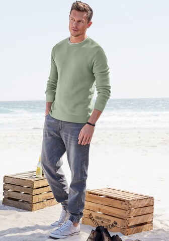 Authentic Le Jogger Sweater in Green