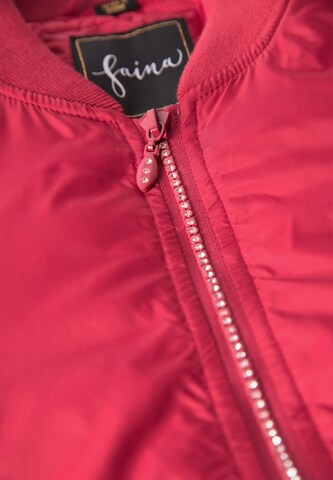 faina Between-Season Jacket in Red