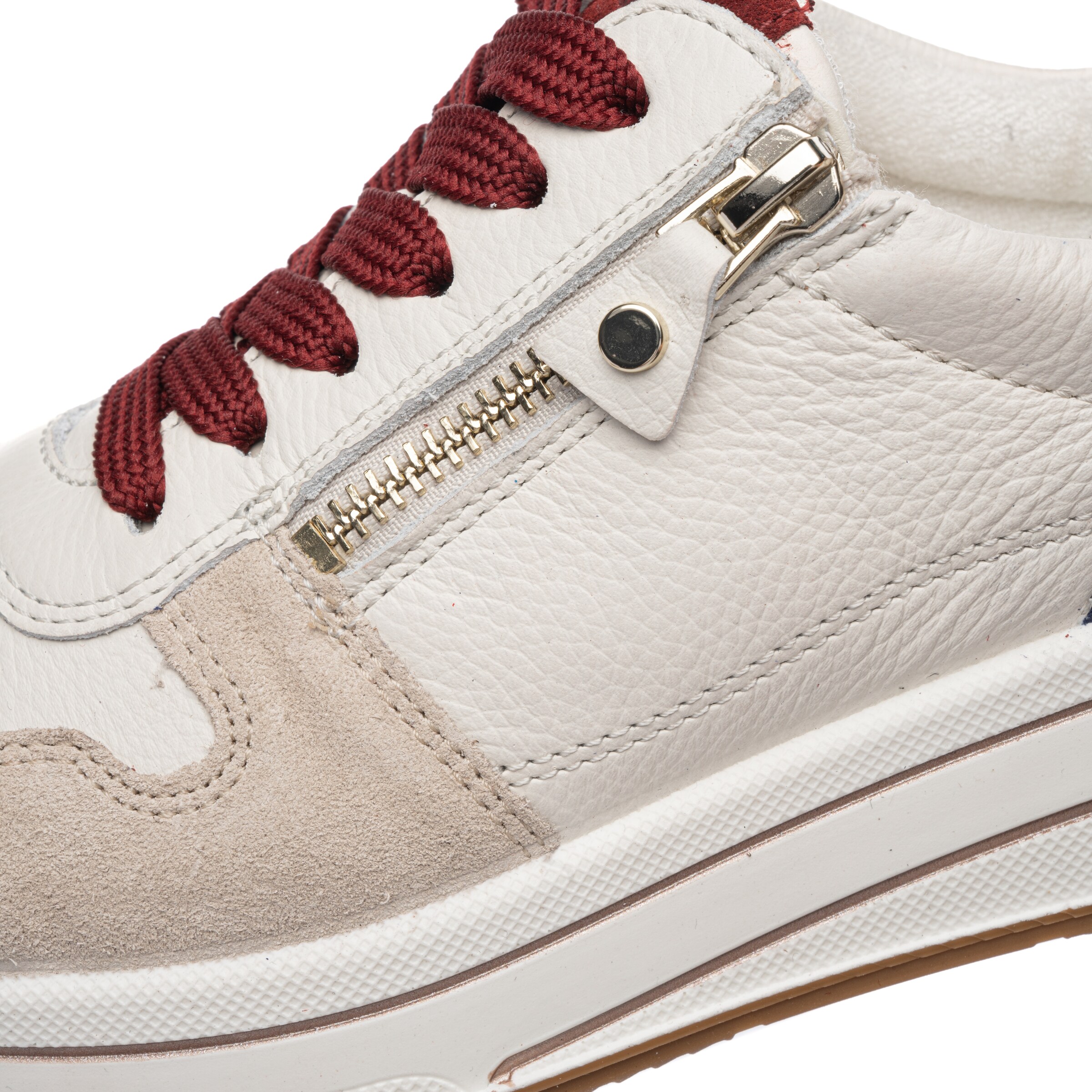 ARA Sneakers in White