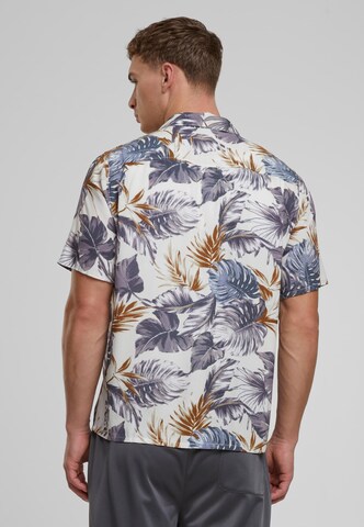 Urban Classics Regular fit Button Up Shirt in White