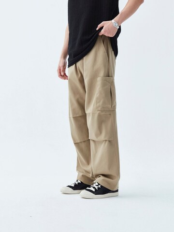 VAMOS CLO Loosefit Gargohousut 'Mount Pleasant' värissä beige
