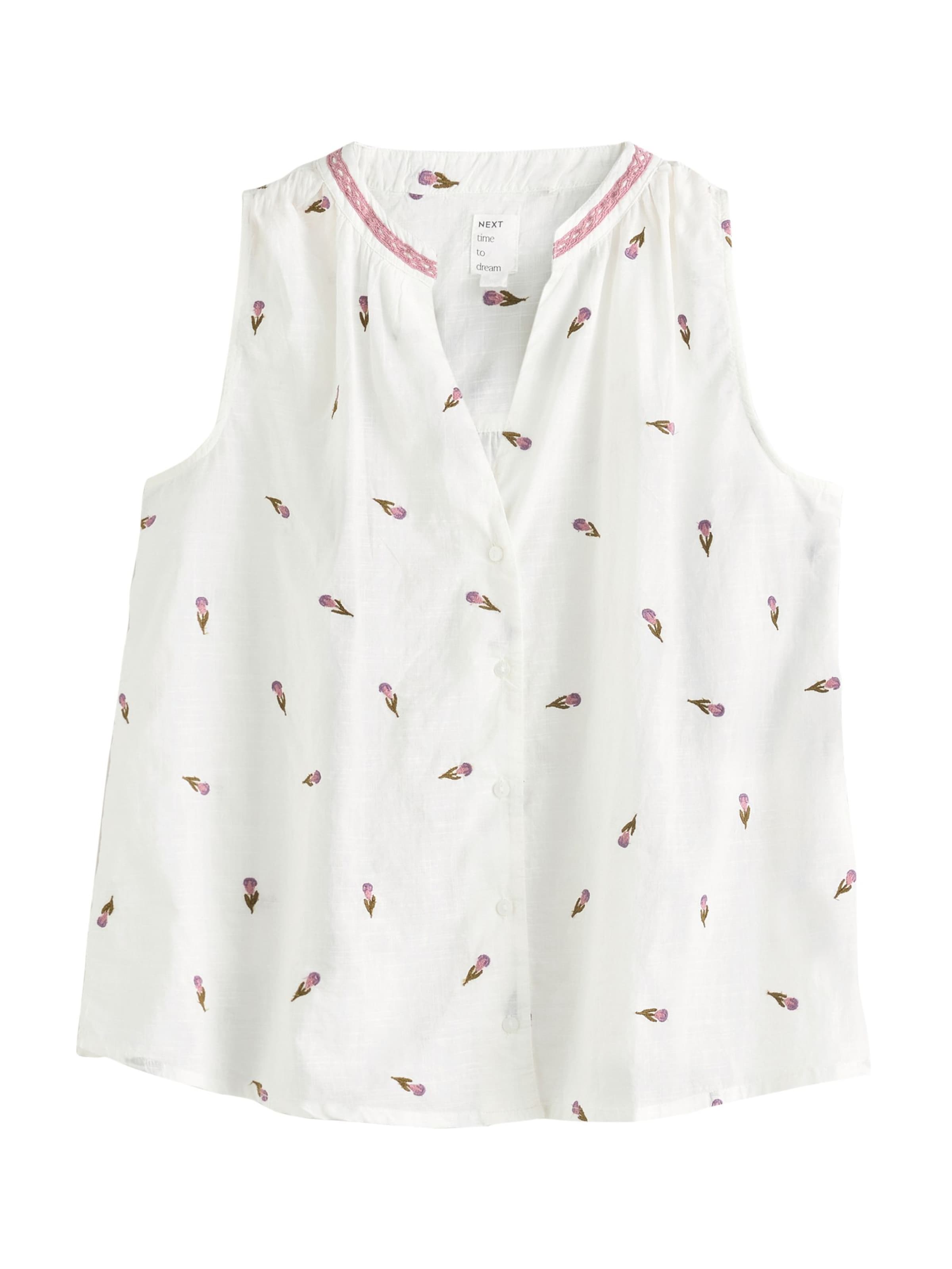 Pantaloni scurți de la Next pe alb