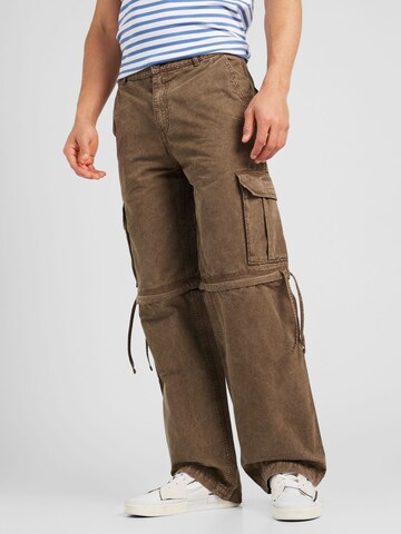 WEEKDAY Loose fit Cargo Pants 'Yuri' in Brown: front