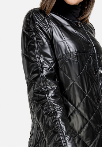 HELMIDGE Anorak in Schwarz