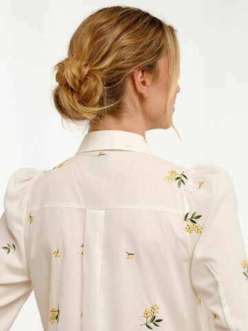 Liberte Essentiel Top ' FLORA ' in Wit