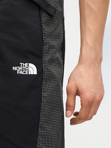 THE NORTH FACE Szabványos Nadrág - fekete