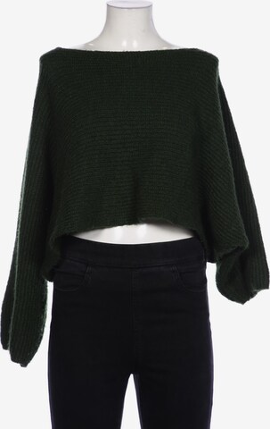 Trendyol Sweater & Cardigan in M in Green: front